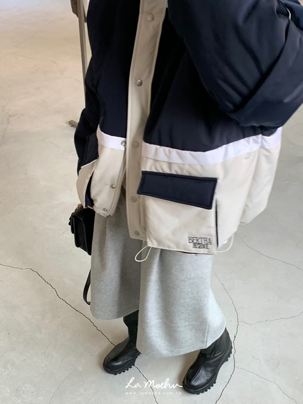 澎澎口袋拼色抽繩外套